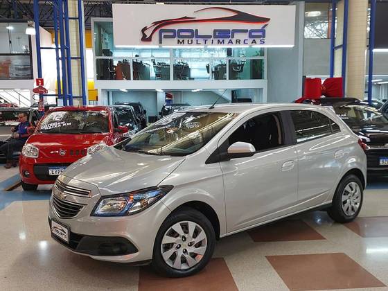 CHEVROLET ONIX 1.4 MPFI LT 8V FLEX 4P AUTOMÁTICO CHEVROLET ONIX 1.4 MPFI LT 8V FLEX 4P AUTOMÁTICO